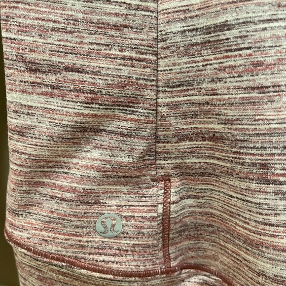 Lululemon NEW athletic long sleeve top sz M - Picture 4 of 11